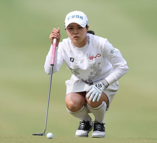 한국여자프로골프(KLPGA) 투어 2026시즌 '국내 개막전'인 신설 대회 더 시에나 오픈에 출전한 고지원 프로가 2라운드에서 경기하는 모습니다. 사진제공=KLPGA (사진을 무단으로 사용하지 마십시오.)