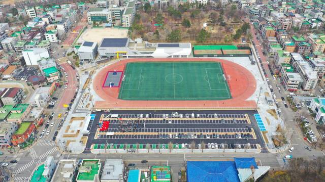 월피체육문화센터 부설 주차장 전경. 안안시 제공