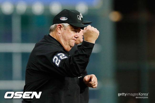 [사진] 조 웨스트 전 심판 ⓒGettyimages(무단전재 및 재배포 금지)