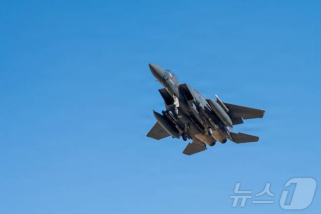 미 공군 F-15 전투기 ⓒ 로이터=뉴스1
