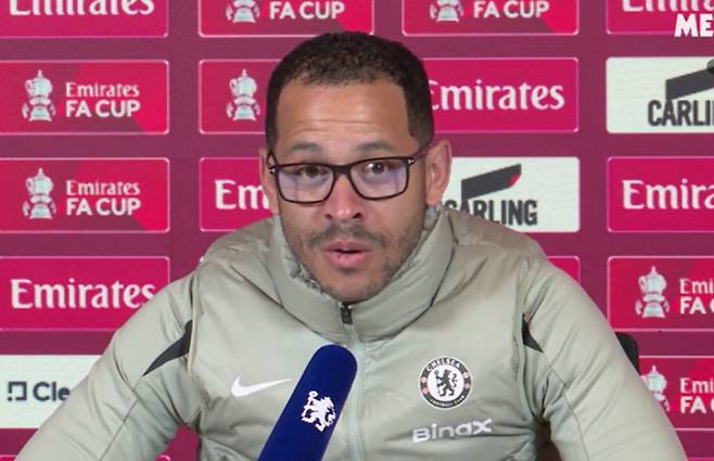 리암 로세니어 첼시 감독. 사진출처=첼시 TV