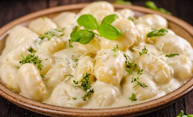 인도 건강매체 헬스샷은 혈당을 빠르게 올리는 음식들을 소개했다./사진=클립아트코리아