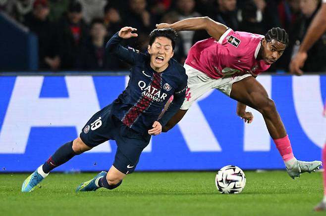 [툴루즈=AP/뉴시스]PSG 이강인. 2026.04.03.