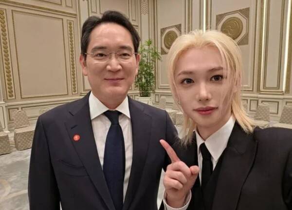 ▲ 필릭스가 이재용과의 깜짝 투샷을 공개했다. 출처| 필릭스 SNS