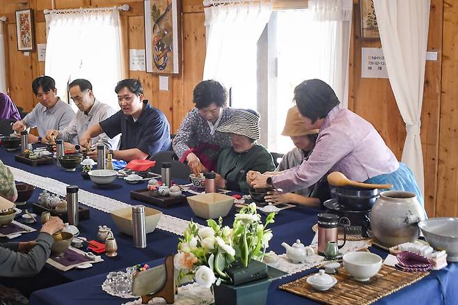 지난해 문경찻사발축제 다례체험 모습. /문경시 제공