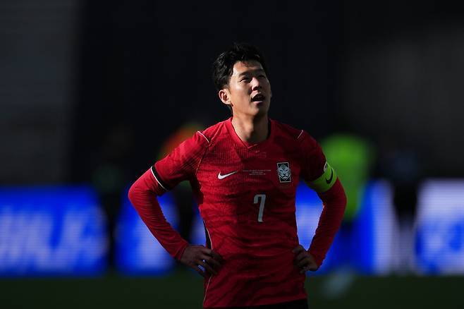 South Korea's Son Heung-Min looks on during the international friendly soccer match between South Korea and Ivory Coast in Milton Keynes, England, Saturday, March 28, 2026. (AP Photo/Dave Shopland)







<저작권자(c) 연합뉴스, 무단 전재-재배포, AI 학습 및 활용 금지>
