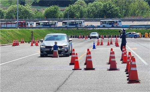 한국교통안전공단 교통안전체험교육. [한국교통안전공단 제공]