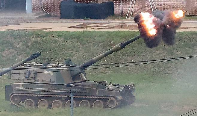 2024년 9월 5일 인천 옹진군 대연평도에서 사격훈련 중인 K-9 자주포. 연합뉴스