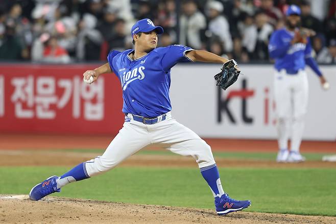 삼성 라이온즈 우완 최지광이 4일 수원 KT위즈파크에서 열린 2026 신한 SOL KBO리그 KT와의 팀 간 2차전에서 9회말 1이닝 무실점을 기록, 세이브를 기록했다. 사진 삼성 라이온즈
