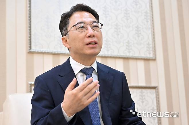 [데스크가만났습니다] 최치호 한국과학기술지주 대표 김민수기자 mskim@etnews.com