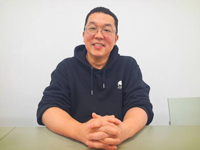 이알찬 장애인직업재활업체 청춘D 대표가 인터뷰를 하고 있다. 이선호기자