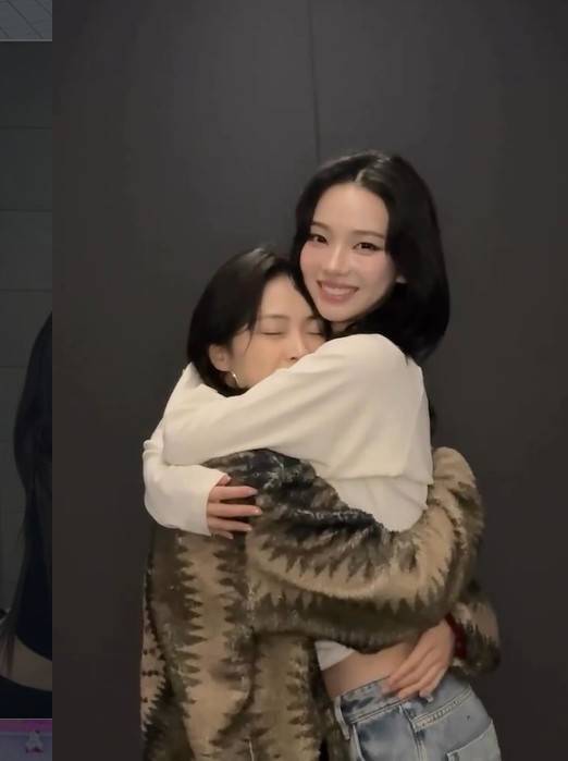 사진=ITZY 공식 인스타그램