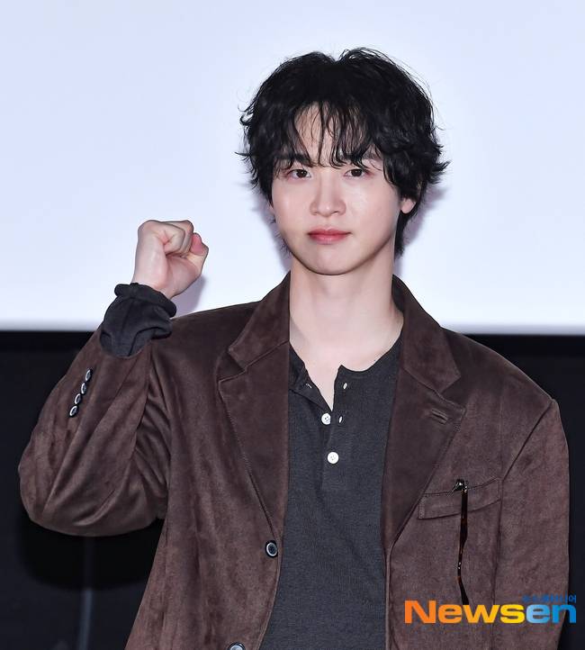장동윤