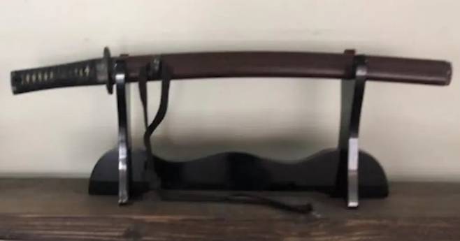 도난된 1600년대 와키자시 사무라이 검 [출처=마이크 올리버]