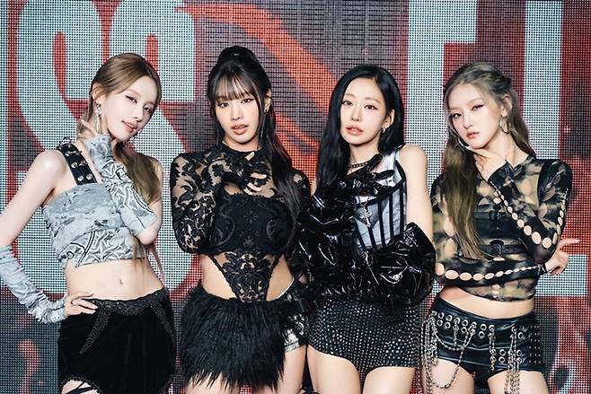 그룹 키스오브라이프가 6일 오후 4시 서울 용산구 블루스퀘어 우리WON뱅킹홀에서 두 번째 싱글 '후 이즈 쉬' 쇼케이스를 열었다. S2엔터테인먼트 제공