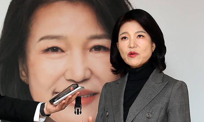 6·3 지방선거 대구시장 출마를 선언한 이진숙 전 방통위원장이 6일 대구 중구 선거사무소에서 공천 배제(컷오프) 등 자신의 입장을 밝히고 있다. 뉴스1