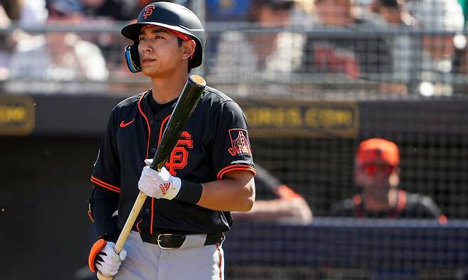 이정후가 타석에서 타격을 준비하고 있다. AP연합뉴스