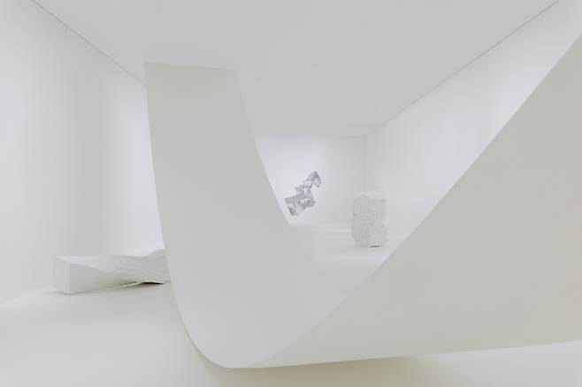 이배 개인전 '앙 아탕당: 기다리며'(En attendant) 전시 전경 [뮤지엄 산 제공. 재판매 및 DB 금지]