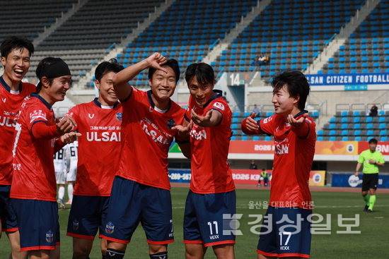 ▲ K3리그 울산시민축구단이 지난 5일 열린 2026 K3리그 5라운드 홈경기에서 춘천시민축구단을 상대로 승리했다. 울산시민축구단 제공