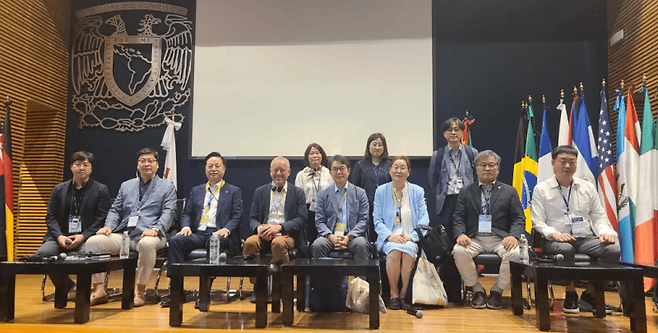 2023년 국제참여민주주의포럼에 참석한 한국 연수단. 이재갑 안동시의원 보고서.