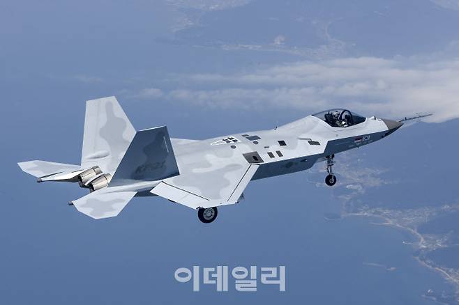KF-21 시제 5호기 (사진=한국항공우주산업)