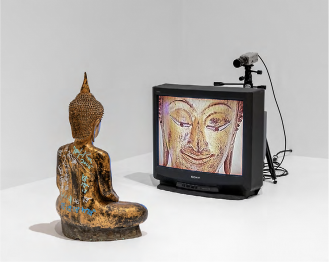 백남준, 골드 TV 부처(Gold TV Buddha)  Nam June Paik Estate가고시안