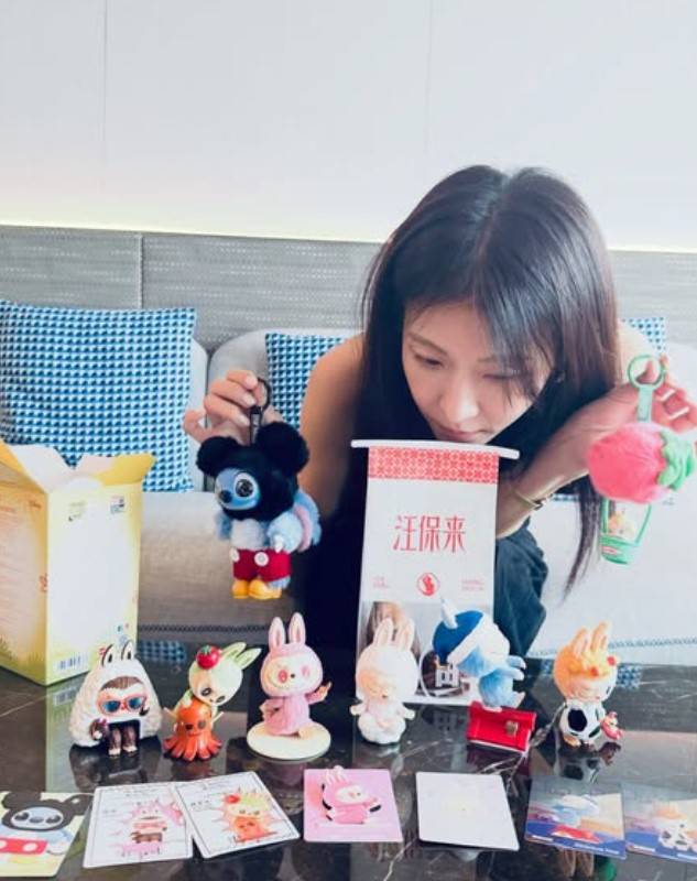 하지원, ‘팝마트 랜덤깡’ 근황 공개…항저우 일상→밤 러닝까지 (출처:하지원인스타그램)