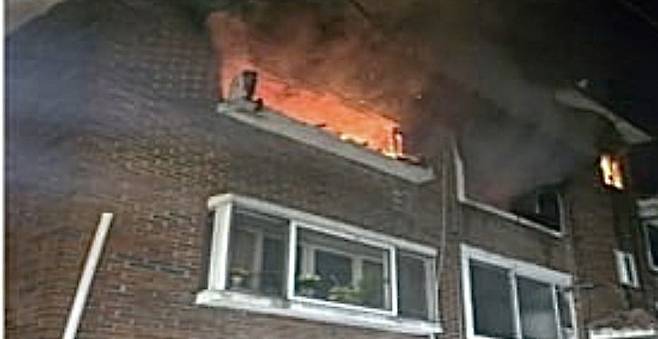 부천 다세대주택 화재 [경기 부천소방서 제공. 재판매 및 DB 금지]