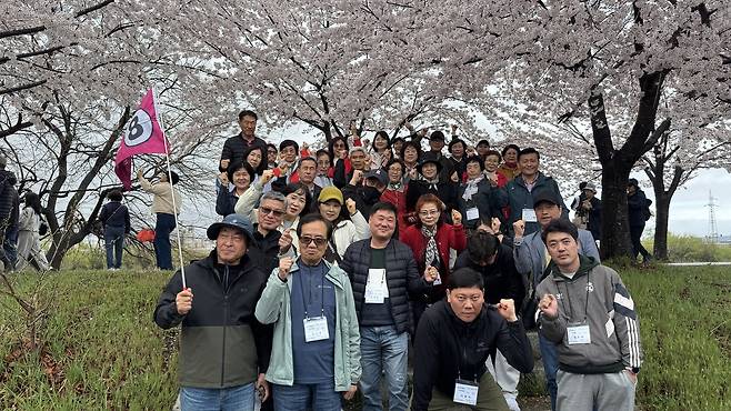 동해시 찾은 단체 관광객 [동해시 제공. 재판매 및 DB 금지]