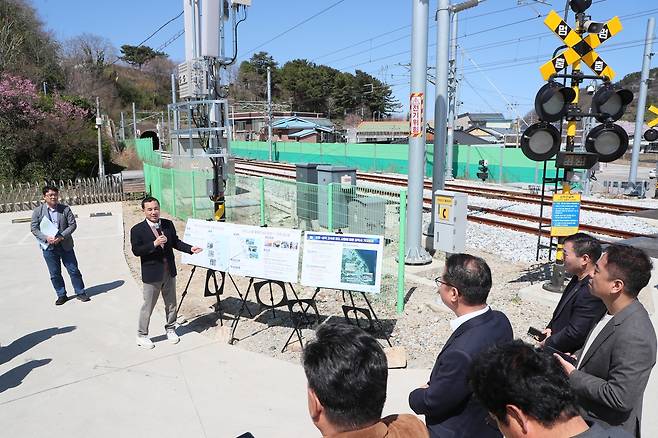 강릉∼삼척 고속화철도 현장 점검 [강원특별자치도 제공. 재판매 및 DB 금지]