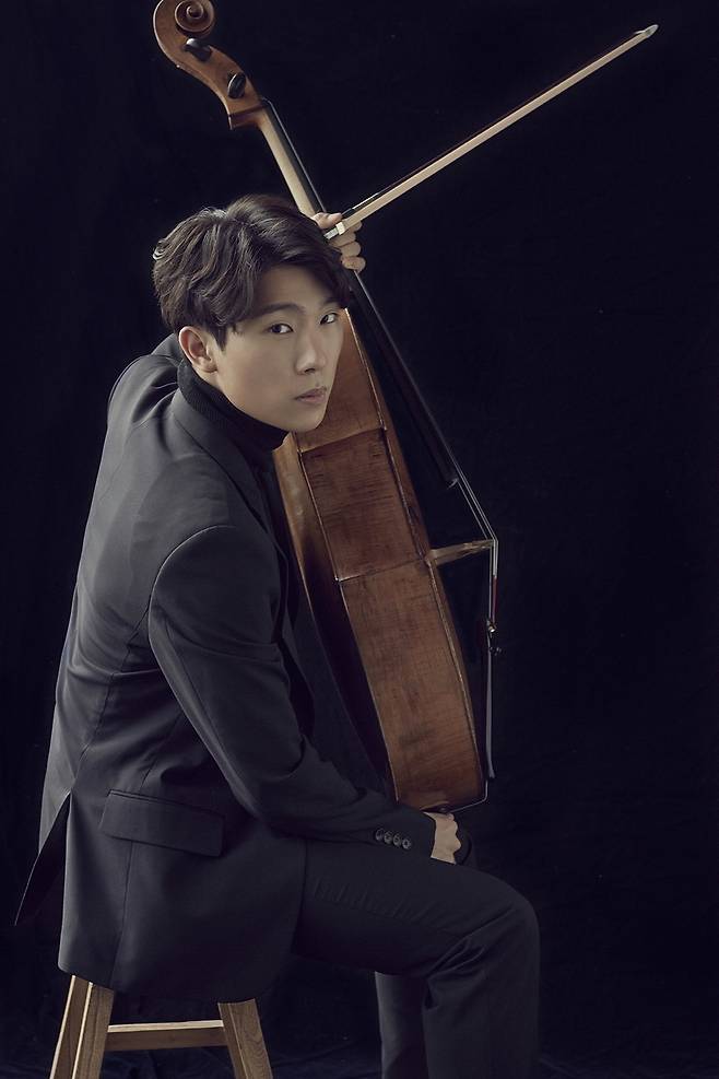 ▲ 첼리스트 문태국&nbsp;/사진제공=인천문화재단&nbsp;