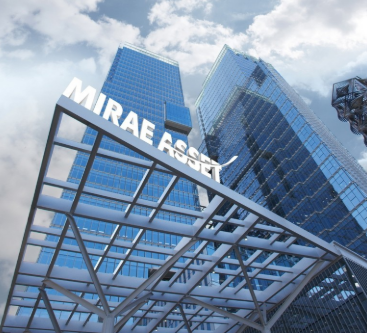 지난 3월 더불어민주당 디지털자산 태스크포스(TF)에서는 개인 20%, 법인 34%로 거래소 대주주 지분을 제한하자는 의견이 나왔다. 이대로 입법된다면 미래에셋컨설팅은 인수 예정이었던 코빗 지분 92.06% 중 58.06%를 추가로 정리해야 한다. 사진은 같은 계열사인 미래에셋증권의 사진이다. /연합뉴스