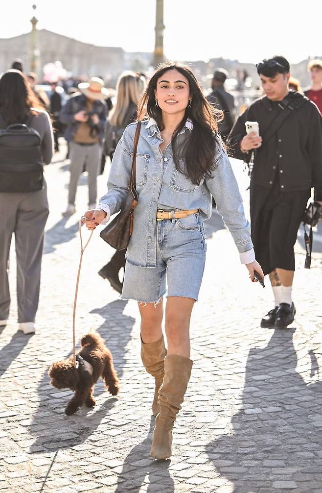 봄 코디 추천 조합, 반바지 + 부츠 | Daniel Zuchnik//Getty Images