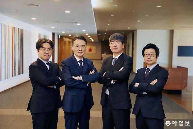 가천대학교 AI·AX 분야 교수진. 사진 왼쪽부터 정일채 이원준 이정훈 김태찬 교수. 가천대 제공