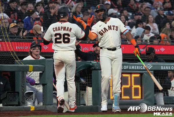 바이텔로는 이날 좌완 산체스를 상대로 우타자 엔카르나시온을 이정후대신 내보낸다. 사진=ⓒAFPBBNews = News1