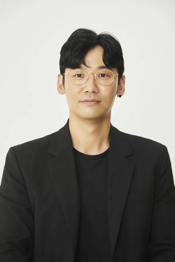 (재)좋은예술문화재단 ‘공연과 사람’ 연구소장 | 레오 강