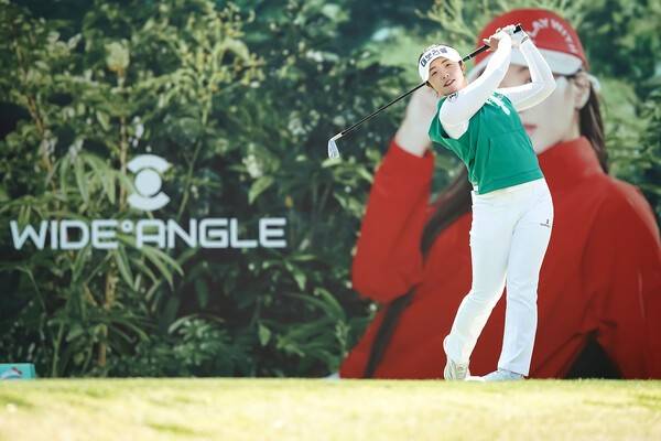 양효진이 'iM금융오픈 2026'에 와이드앵글의 26SS 컬렉션을 착용하고 출전한다. /사진=와이드앵글