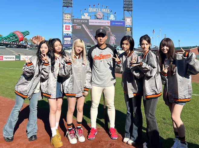 엔믹스, MLB 프리게임 공연…설윤 시구·이정후 시포 (제공: JYP엔터테인먼트)
