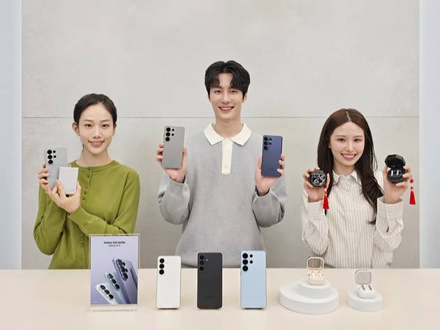 삼성전자는 지난 3월 11일 '갤럭시 S26 시리즈'와 '갤럭시 버즈4 시리즈'를 전 세계 120여 개국에 순차 출시했다.[사진=삼성전자]