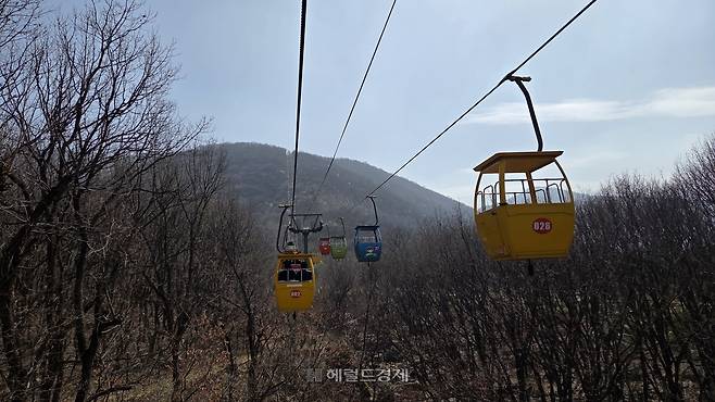 이조암 가는 리프트카