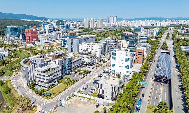 ‘중소∙제조업 인공지능 전환(AX) 혁신도시’를 구축하고 있는 대구 수성알파시티 전경. 대구시 제공