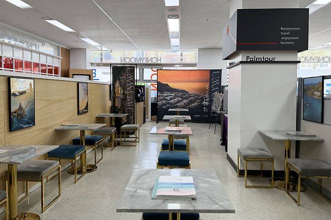 발리를 비롯한 신혼여행지 정보를 제공하는 팜투어 서울본사 박람회 현장. 사진제공|팜투어