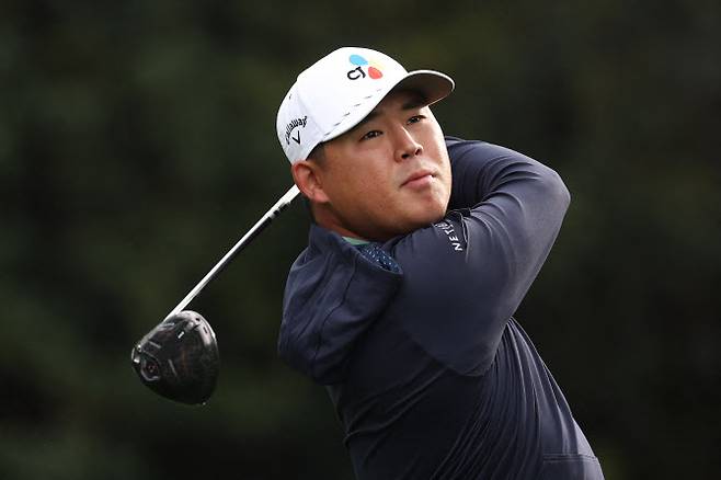 김시우가 오거스타 내셔널 골프클럽 11번홀에서 티샷을 하고 있다. (사진=AFPBBNews)
