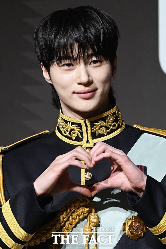 배우 변우석이 MBC 예능프로그램 '놀면 뭐하니?'에 출연한다. 사진은 지난 6일 오후 2시 서울 강남구 조선 팰리스 서울 강남에서 열린 MBC 새 금토드라마 '21세기 대군부인' 제작발표회에 참석한 모습. /김성렬 기자