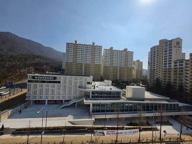 남양주시, 평내체육문화센터·빛터널 개관. 남양주시 제공