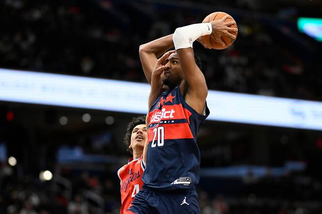 <yonhap photo-1973="">발가락 부상으로 시즌 아웃된 알렉스 사르. [AP=연합뉴스]</yonhap>