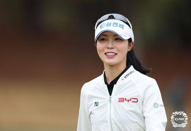 [서울=뉴시스]KLPGA 투어 전예성. (사진=KLPGA 투어 제공)