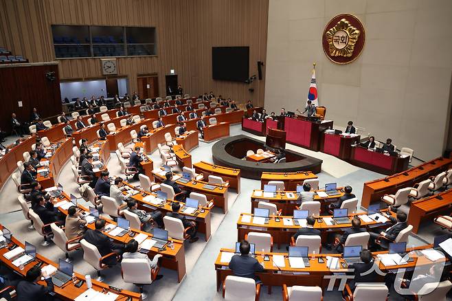 서울 여의도 국회에서 열린 예산결산특별위원회 전체회의. 2026.4.10 ⓒ 뉴스1 신웅수 기자