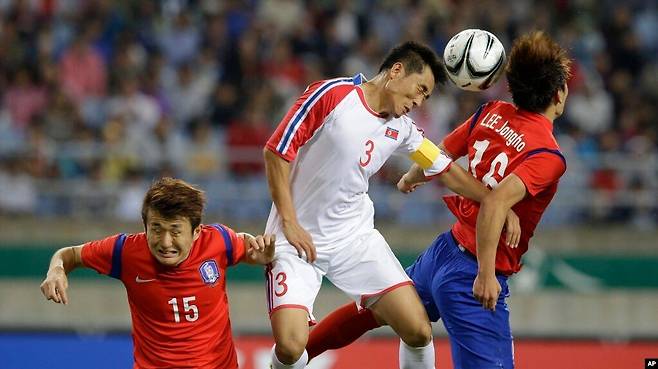 2014년 인천AG 남북 축구 결승전. [중앙포토]