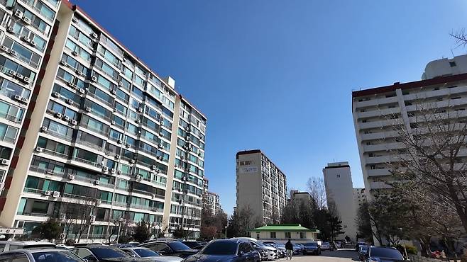 서울 강남구 압구정동 아파트 모습. 사진=한경DB